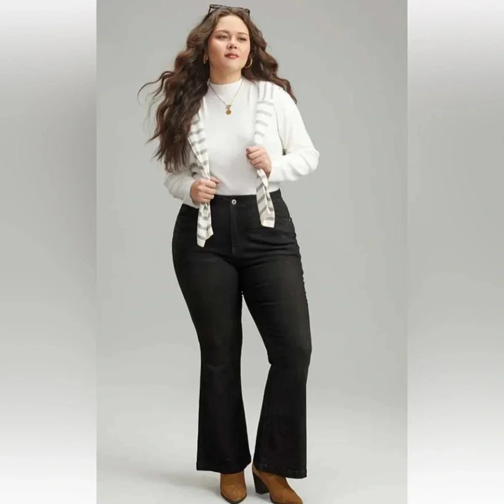 Bloomchic Black Flare Leg High Rise Full Length Jeans Size 26